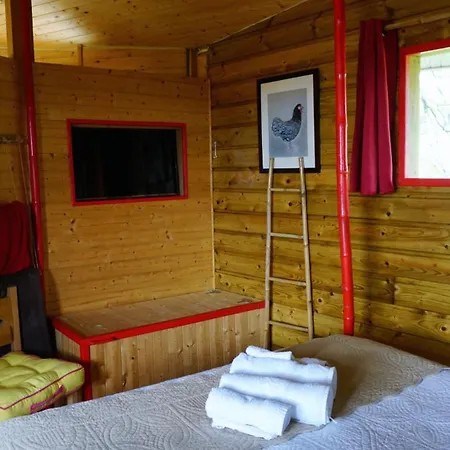 Cabane en bois climatisée Fronsac  Extérieur photo